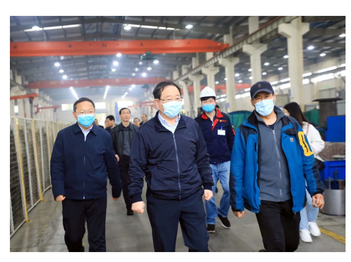 省经信厅牛弩韬厅长一行莅临华体会手机网页版登录入口调研